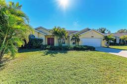 Picture of 4581 E Dover Street Circle, Bradenton, FL 34203