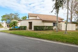 Picture of 2722 Sand Hollow Court Unit 2722, Clearwater, FL 33761