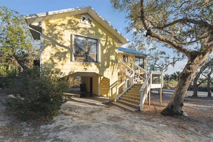 Picture of 12631 Hodgson Avenue, Cedar Key FL 32625