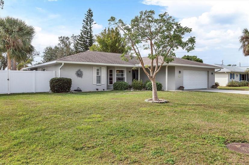 Picture of 1035 Oleander Street, Englewood FL 34223