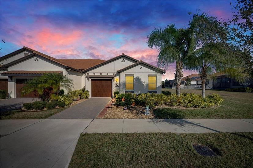 Picture of 5328 Stoic Vale Drive, Wimauma FL 33598