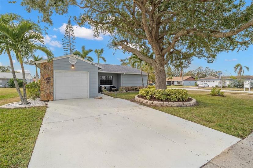 Picture of 4084 Lake Boulevard, Clearwater FL 33762