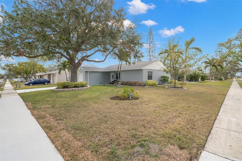 Picture of 4084 Lake Boulevard, Clearwater FL 33762