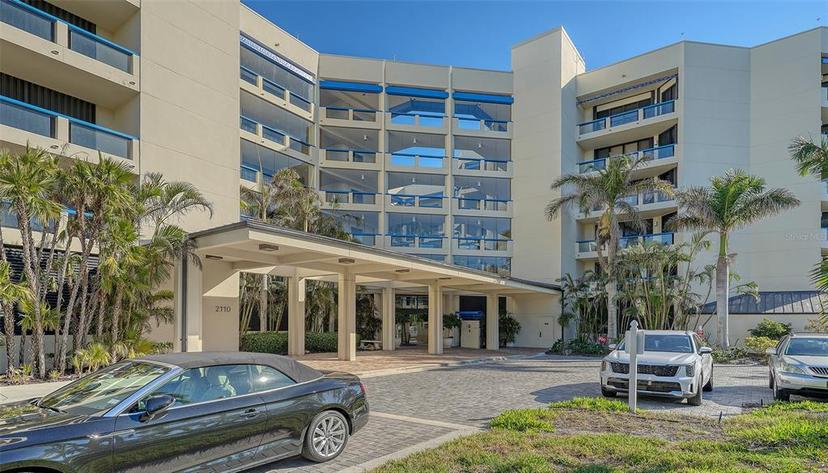 Picture of 2110 Harbourside Drive Unit 522, Longboat Key FL 34228