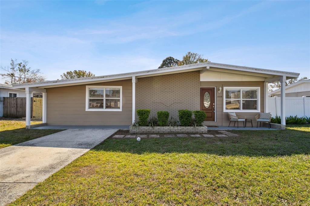 Picture of 4416 W Bay Avenue, Tampa, FL 33616