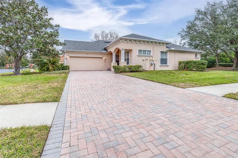 Picture of 27325 Mistflower Drive, Wesley Chapel FL 33544