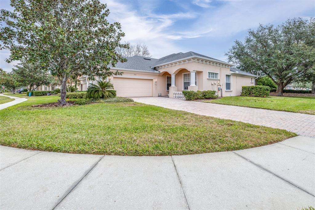 Picture of 27325 Mistflower Drive, Wesley Chapel, FL 33544