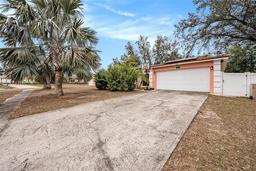 Picture of 509 Lantern Circle, Temple Terrace, FL 33617