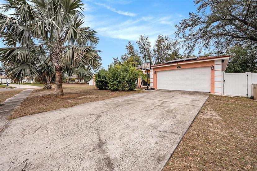 Picture of 509 Lantern Circle, Temple Terrace FL 33617