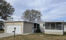 Picture of 2710 Lake Grassmere Court Unit 887, Zellwood, FL 32798