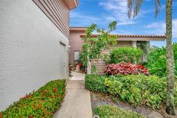 Picture of 3844 Wilshire Circle W Unit 20, Sarasota, FL 34238