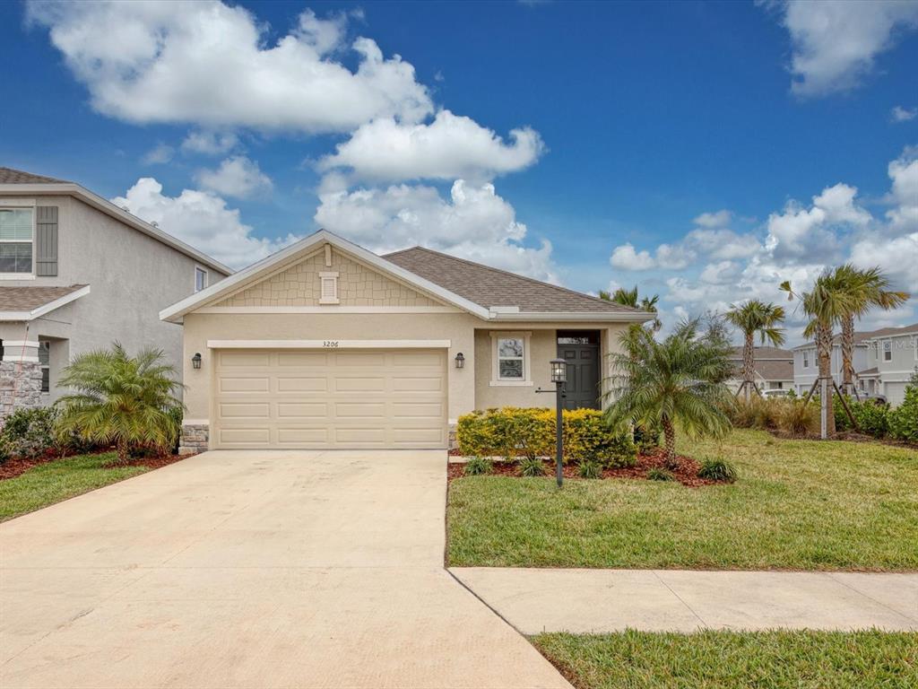 Picture of 3206 Hilltop Circle, Bradenton, FL 34211