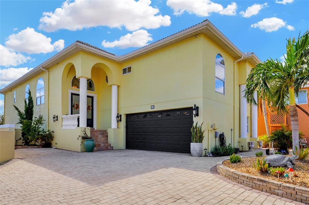 Picture of 808 Symphony Isles Boulevard, Apollo Beach, FL 33572