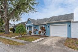 Picture of 8465 Oak Bluff Drive, Orlando, FL 32827