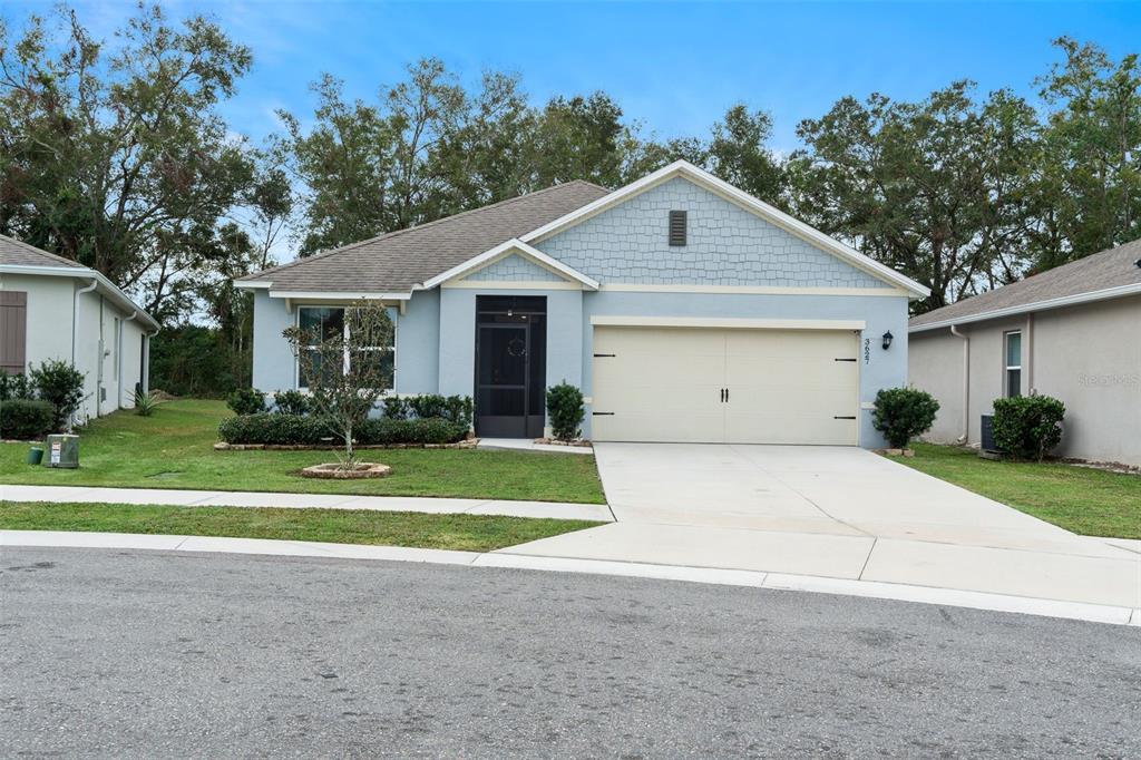 Picture of 3627 Crimson Clover Drive, Mount Dora, FL 32757