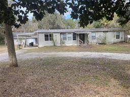 Picture of 2506 Cr 405, Lake Panasoffkee, FL 33538