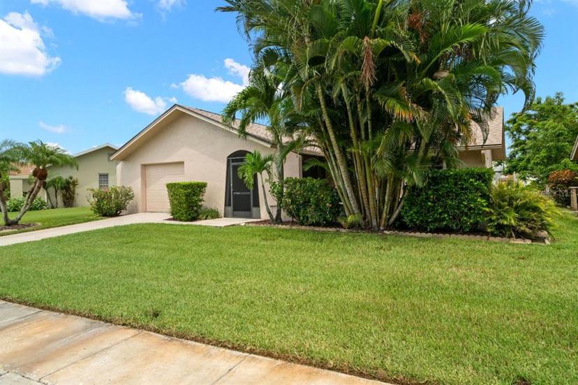 Picture of 4347 Great Lakes Drive N, Clearwater FL 33762