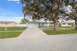 Picture of 4406 Woodtrail Boulevard, New Port Richey, FL 34653