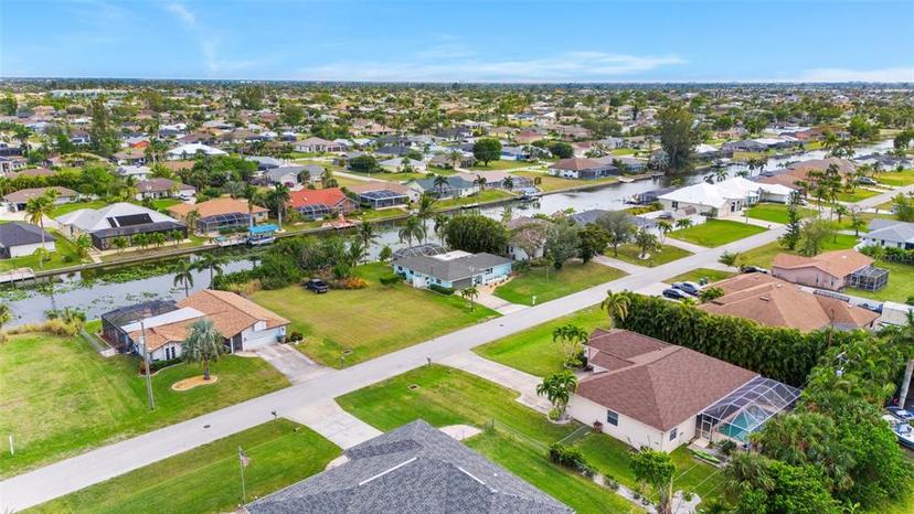 Picture of 1321 SW 5Th Avenue, Cape Coral FL 33991