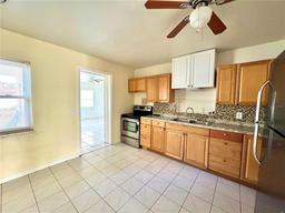 Picture of 963 27Th Avenue S, St Petersburg, FL 33705