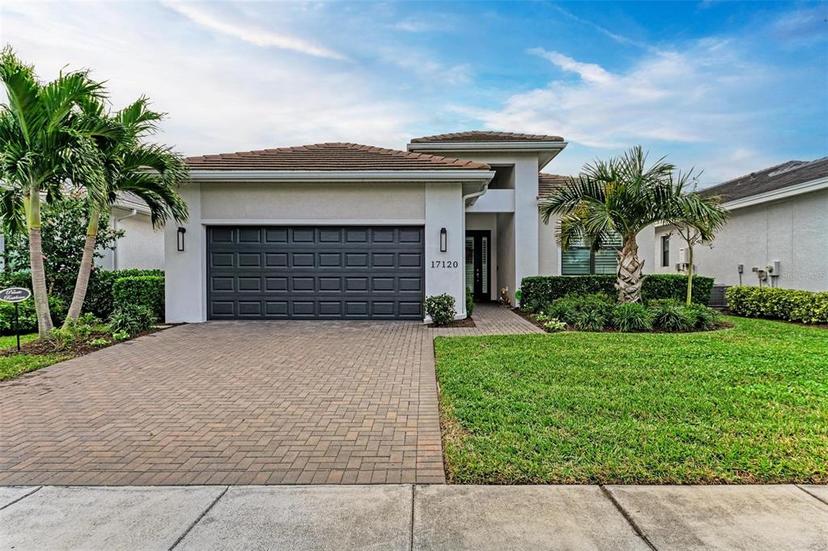 Picture of 17120 Cresswind Terrace, Bradenton FL 34211