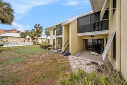 Picture of 7300 Sunshine Skyway Lane S Unit 108, St Petersburg, FL 33711