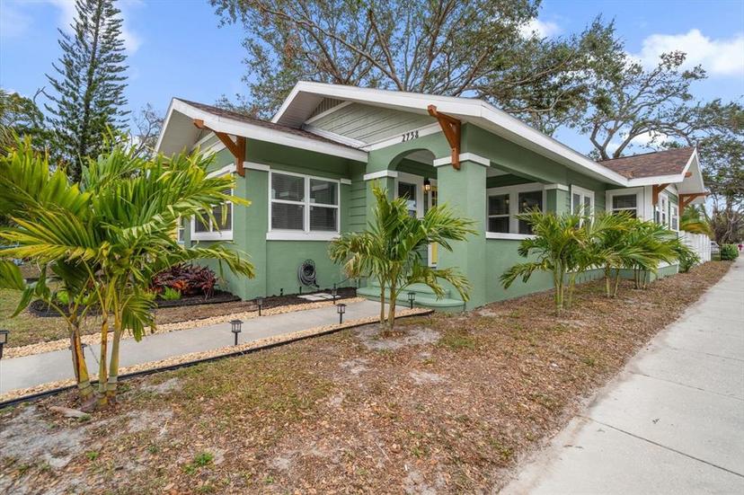 Picture of 2758 3Rd Avenue S, St Petersburg FL 33712