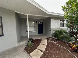 Picture of 4108 W Oakellar Avenue, Tampa, FL 33611