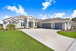 Picture of 5211 Lake Venice Drive, Wimauma, FL 33598