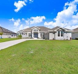 Picture of 5211 Lake Venice Drive, Wimauma, FL 33598