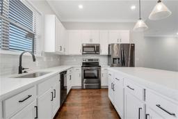 Picture of 3421 W Horatio Street Unit 109, Tampa, FL 33609