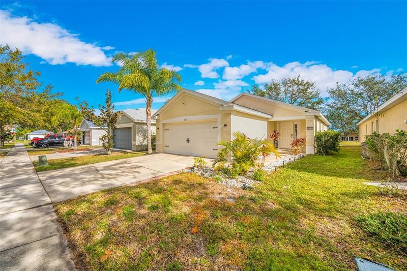 Picture of 11310 Palm Island Avenue, Riverview FL 33569