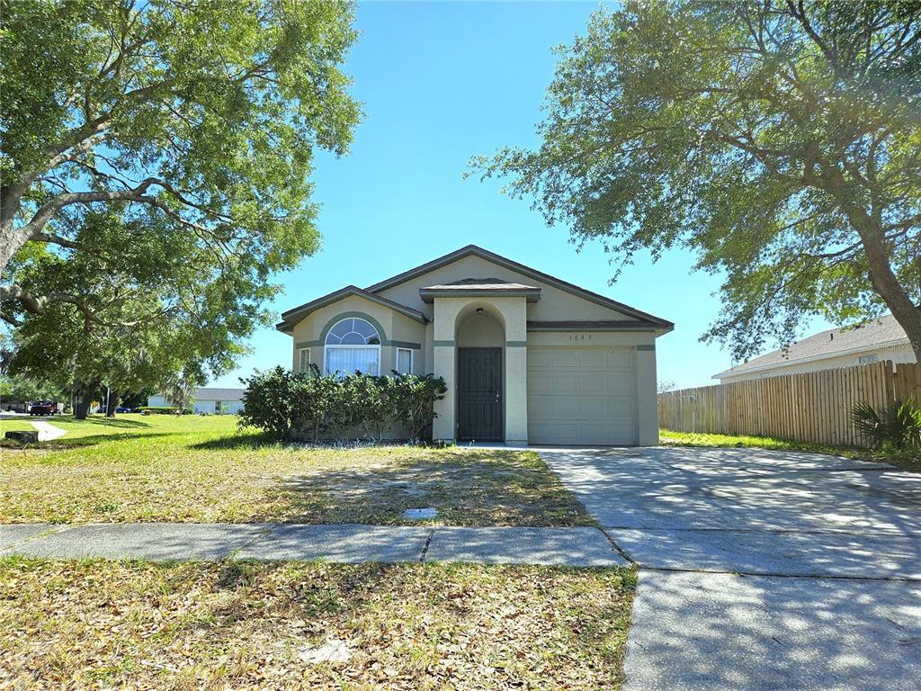 Picture of 1643 Ridge Pointe Dr, Orlando, FL 32808