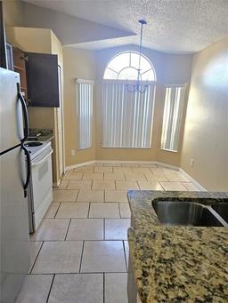 Picture of 1643 Ridge Pointe Dr, Orlando, FL 32808