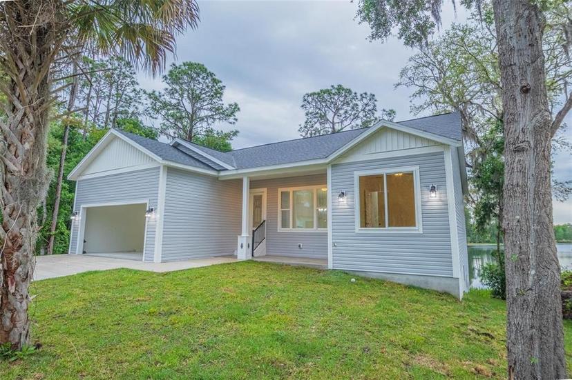 Picture of 13055 NE 7Th Loop, Silver Springs FL 34488