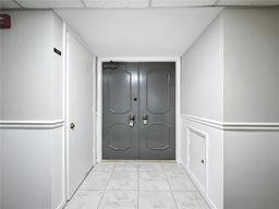 Picture of 220 Belleview Boulevard Unit 101, Belleair, FL 33756