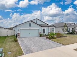 Picture of 12358 Hilltop Farms Drive, Dade City, FL 33525