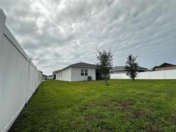 Picture of 446 Citrus Isle Loop, Davenport, FL 33837