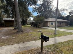 Picture of 403 W Palm Avenue, Bushnell, FL 33513