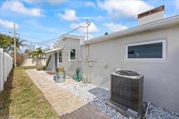 Picture of 105 3Rd Street, Belleair Beach, FL 33786