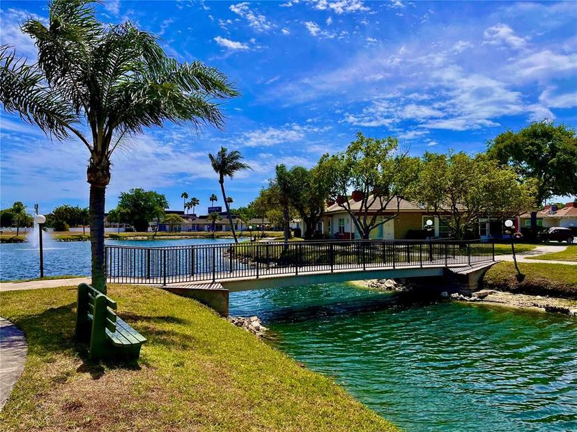 Picture of 4352 Tahitian Gardens Circle Unit E, Holiday FL 34691