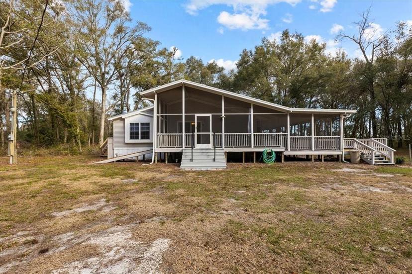 Picture of 8904 240Th Street, O'Brien, FL 32071