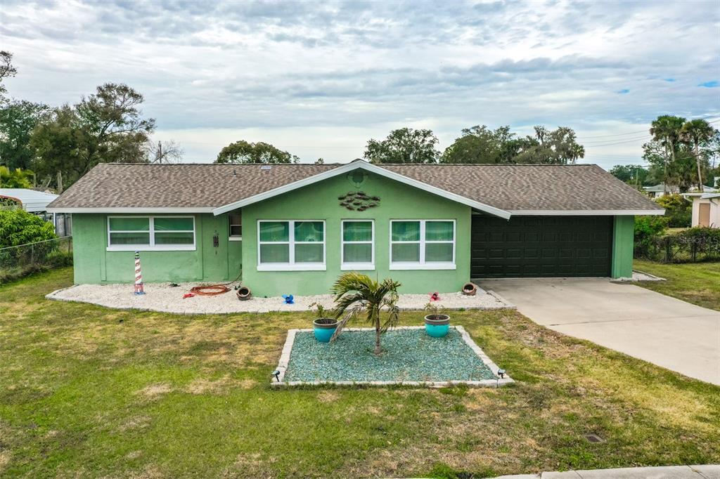 Picture of 705 Wayne Avenue, New Smyrna Beach, FL 32168