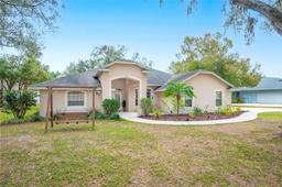 Picture of 1423 Royal Forest Loop, Lakeland, FL 33811