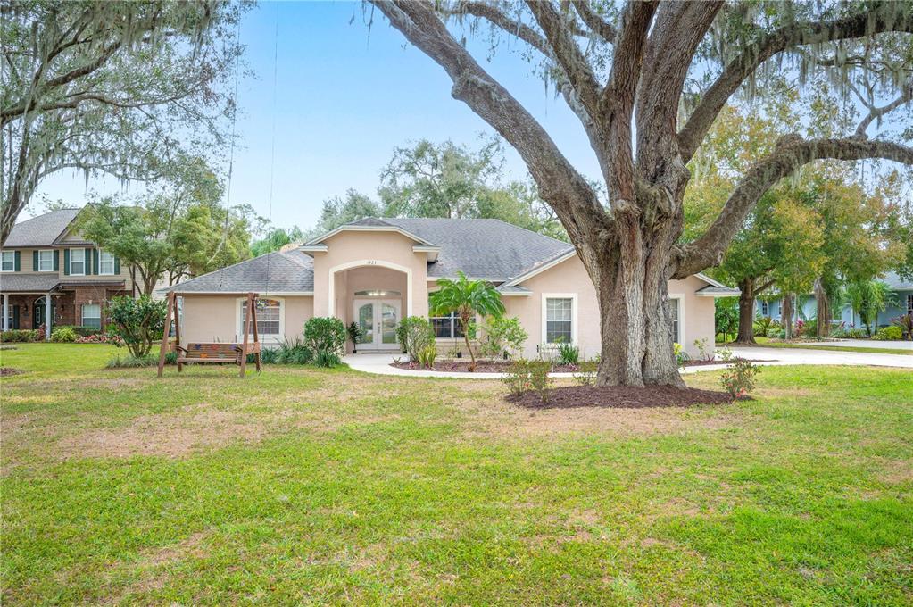 Picture of 1423 Royal Forest Loop, Lakeland, FL 33811