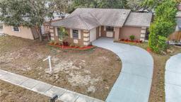 Picture of 1612 Fox Run Drive, Tarpon Springs, FL 34689