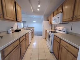 Picture of 12216 Wild Iris Way Unit 112, Orlando, FL 32837