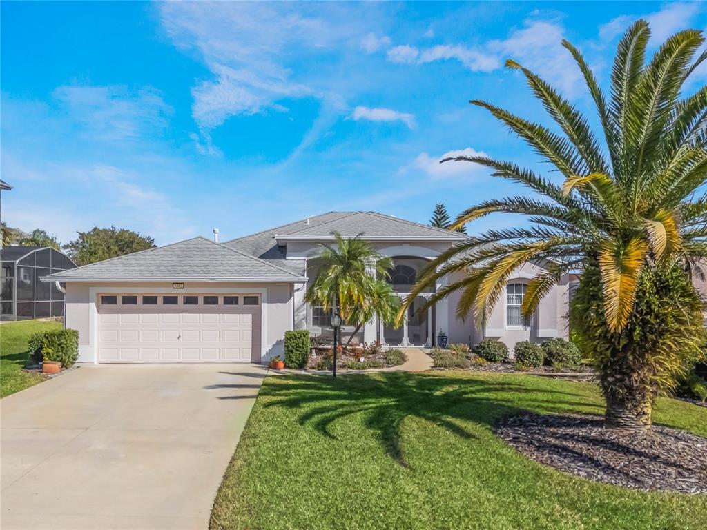 Picture of 5502 Bounty Cir, Tavares, FL 32778