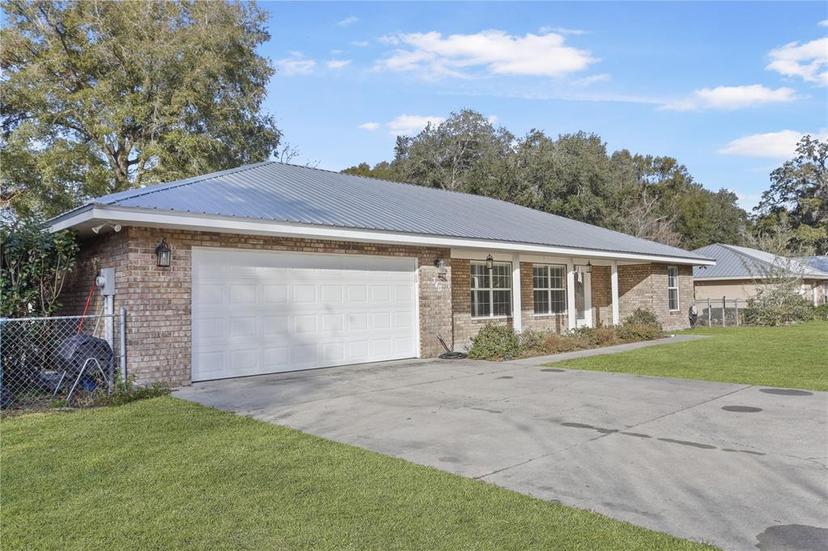 Picture of 340 SW 254Th Street, Newberry FL 32669