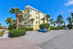 Picture of 10501 Amberjack Way Unit 103, Englewood, FL 34224